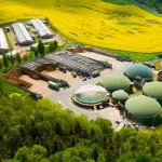 What is the difference between natural gas and biogas?